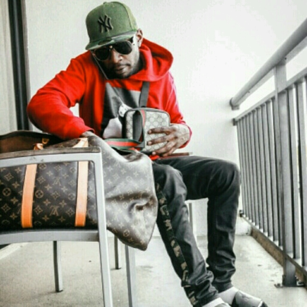 Meet your Posher, Timothy